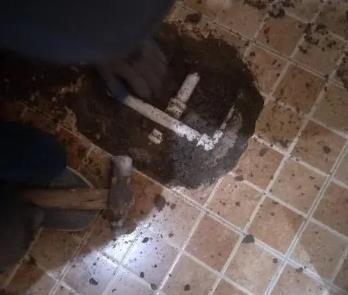 张掖卫生间漏水维修公司为您分享下卫生间渗水如何处理及注意事项
